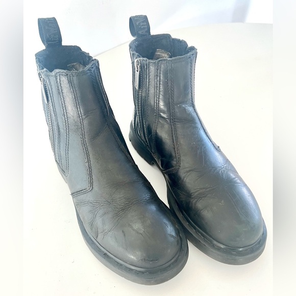 Dr. Martens 2976 Alyson Black Double Zip Unisex Chelsea Leather Boots Size 9 - Picture 2 of 16